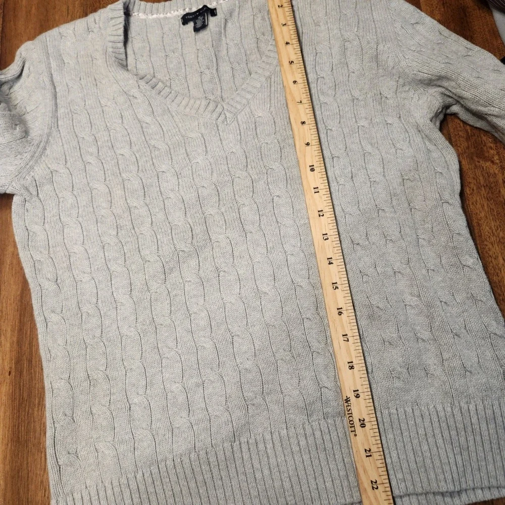 Tommy Hilfiger Womens Gray Cable V-Neck Sweater preppy classic. Fits L tag XL - Picture 5 of 5